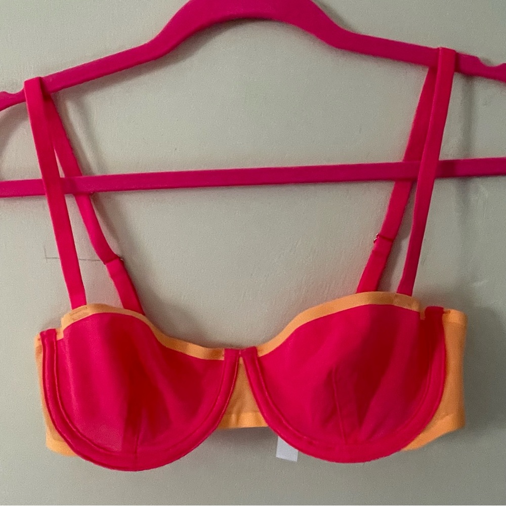 Urban Outfitters Out From Under Pink & Orange Mesh Bralette 32B
